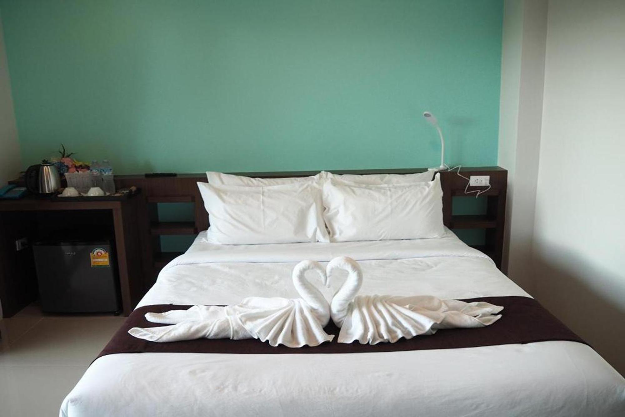 Friendly Hotel Краби Экстерьер фото